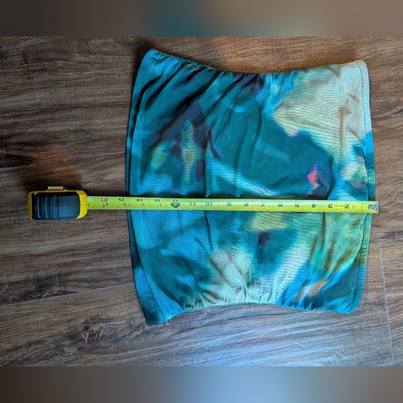 Amazon Multicolor Strapless Crop Top - Picture 4 of 9